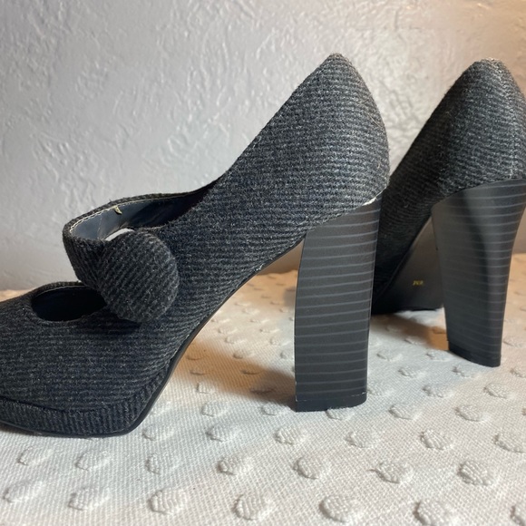 ANN MERINO Grey Herringbone Mary Jane with Button Detail - Picture 7 of 16